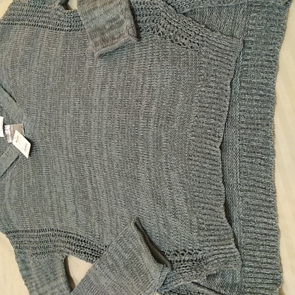 Unique Mudd Sweater - Picture 4 of 4
